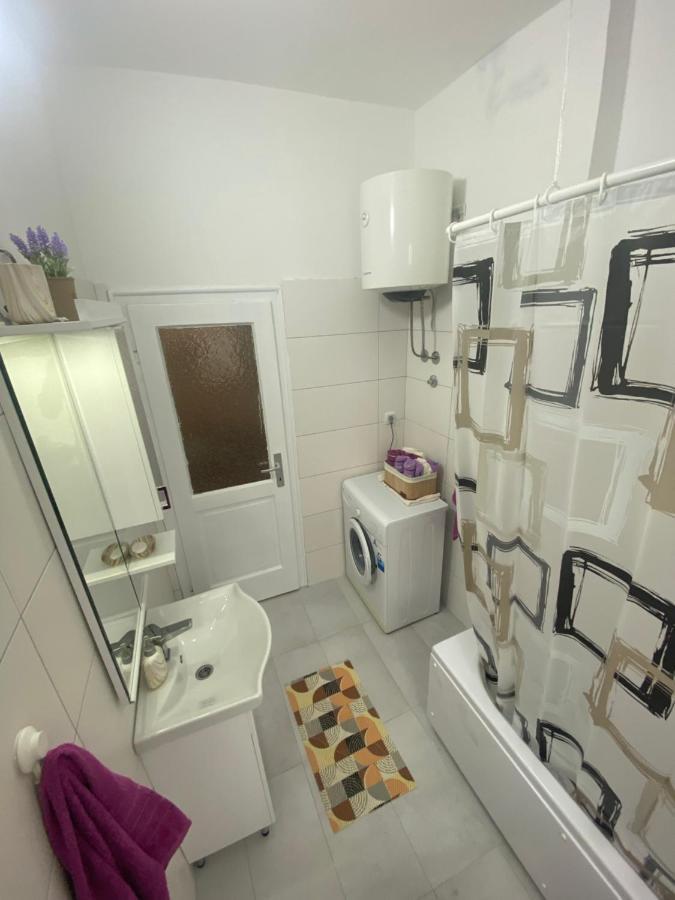 Dolce Apartman Podgoriţa Exterior foto